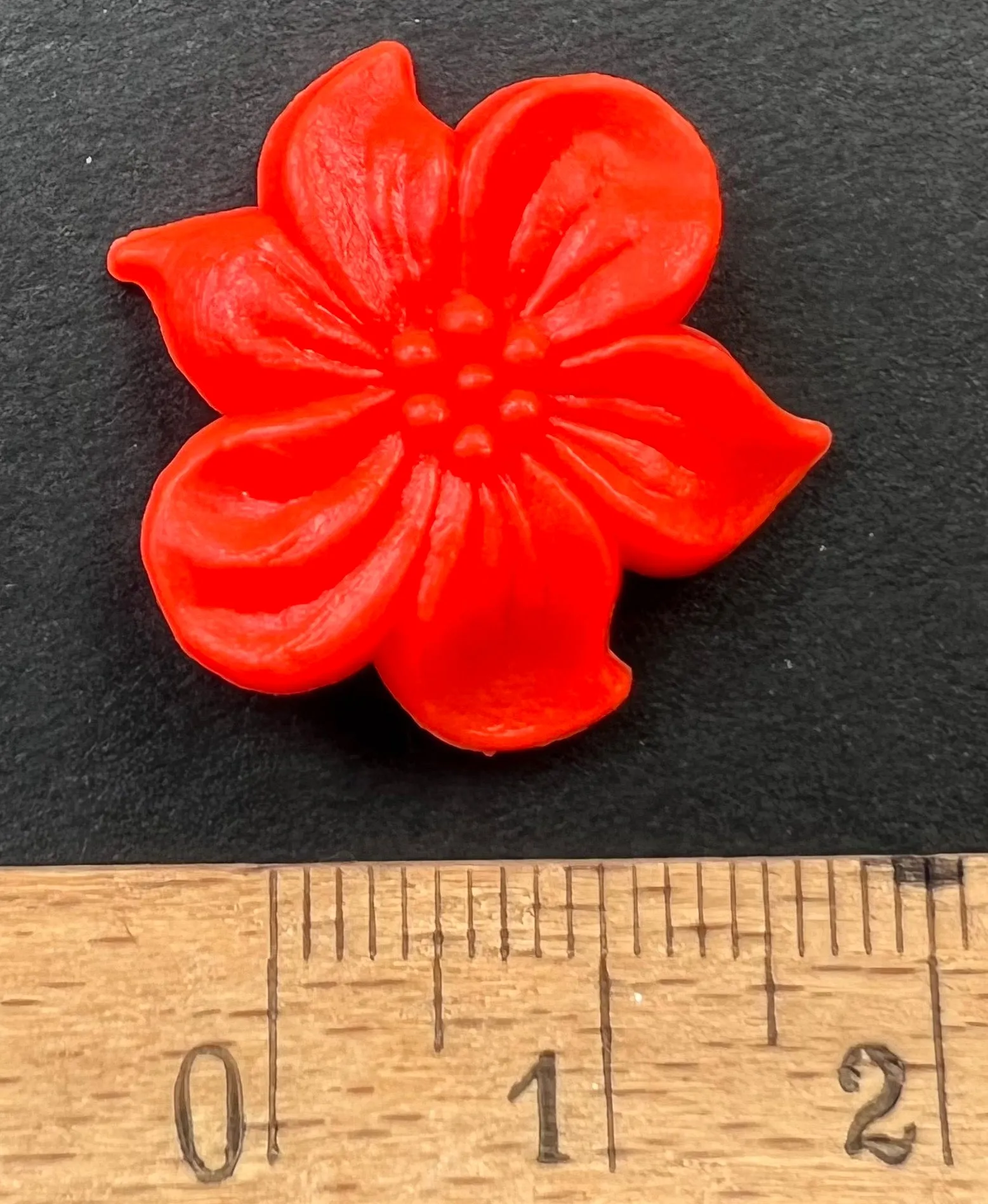 Charming Vintage Flower Cabochons - 2cm - 3cm wide