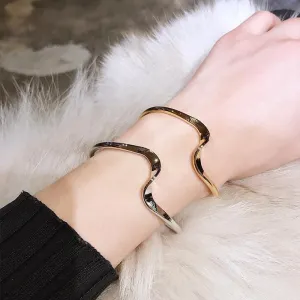 Elegant Wave Shiny Metallic Golden Silver Bracelet