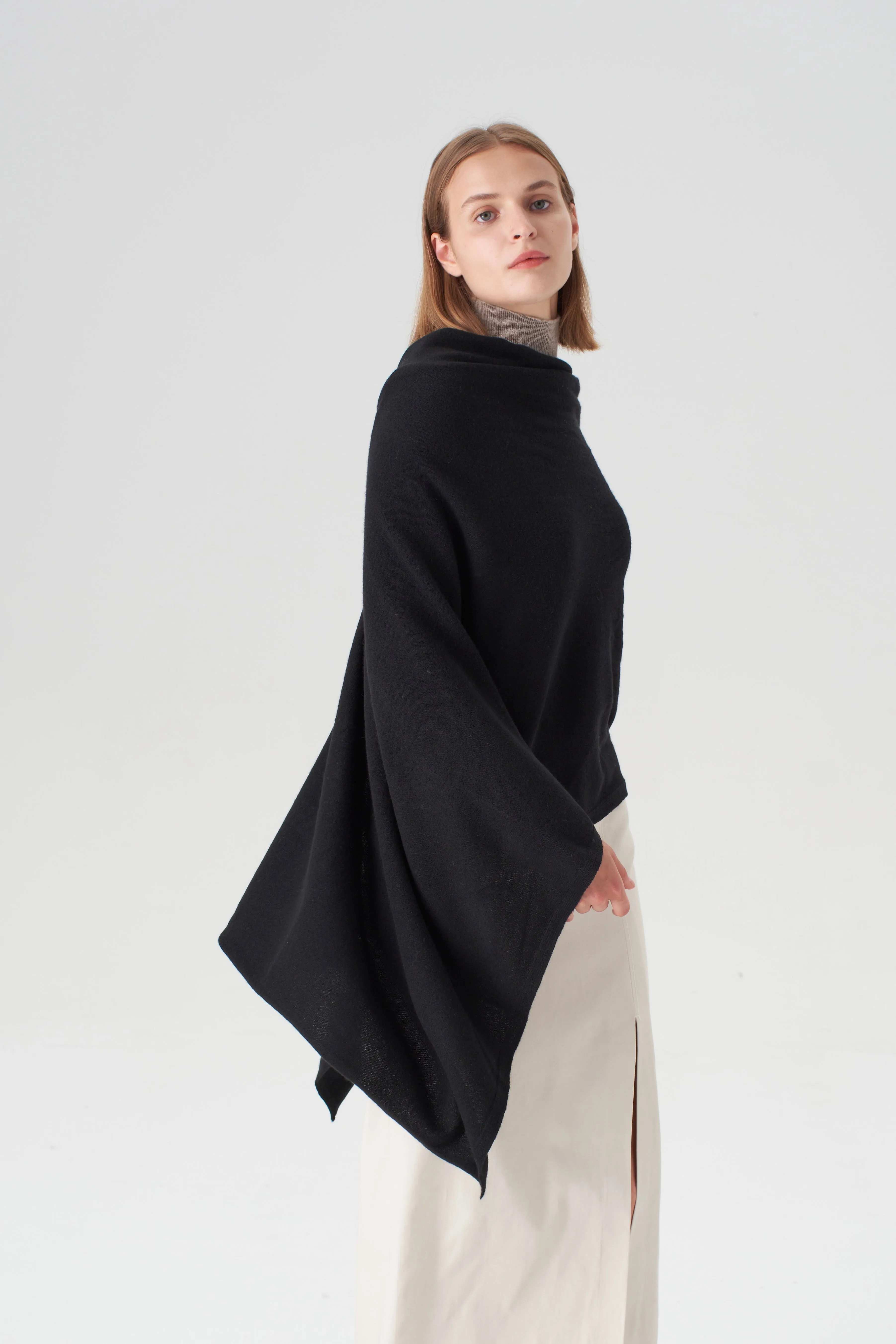 Pure Cashmere Travel Wrap - Black