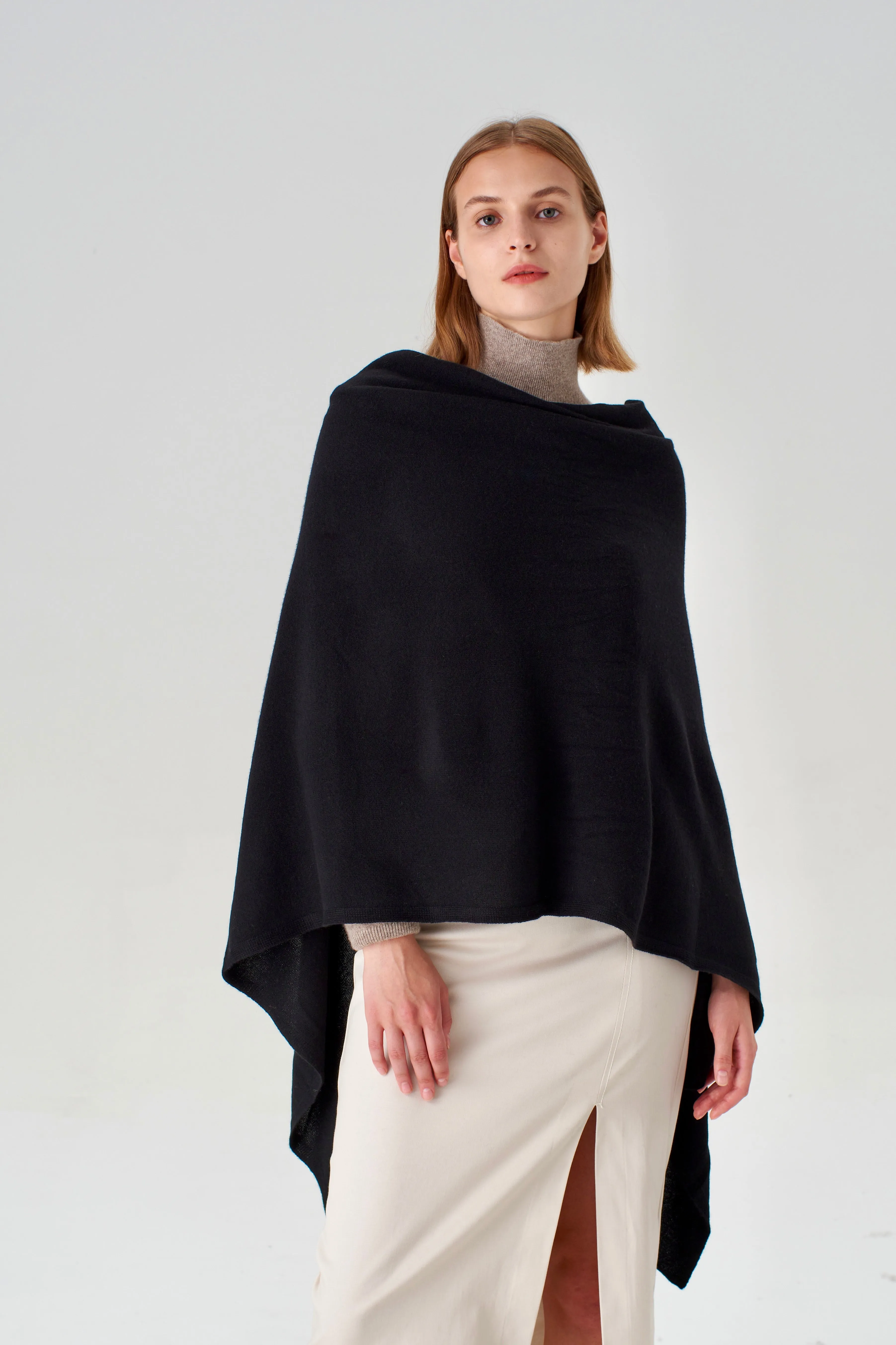 Pure Cashmere Travel Wrap - Black