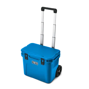 Roadie 32 Wheeled Cooler - Big Wave Blue